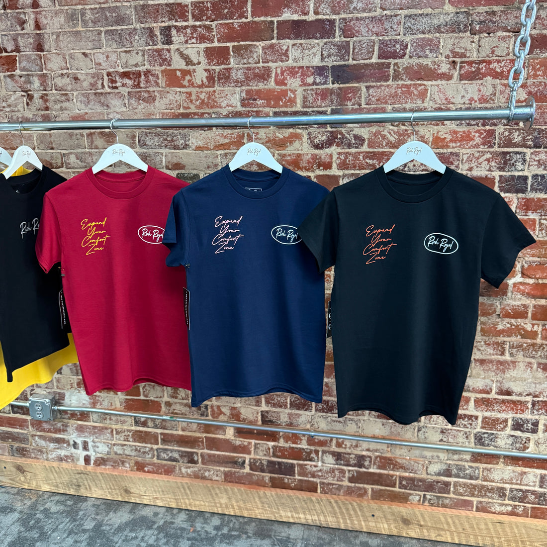 Script Oval Tee (BLACK/ORANGE/WHITE)