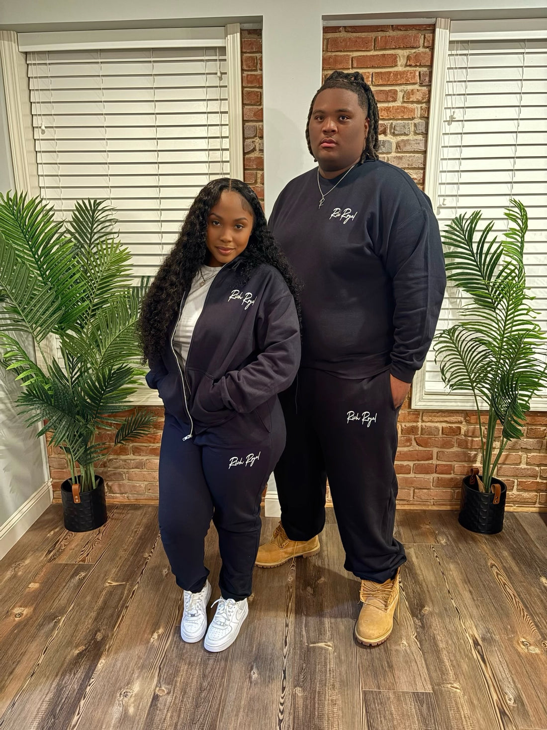 Classic Sweatsuit (BLACK/WHITE)