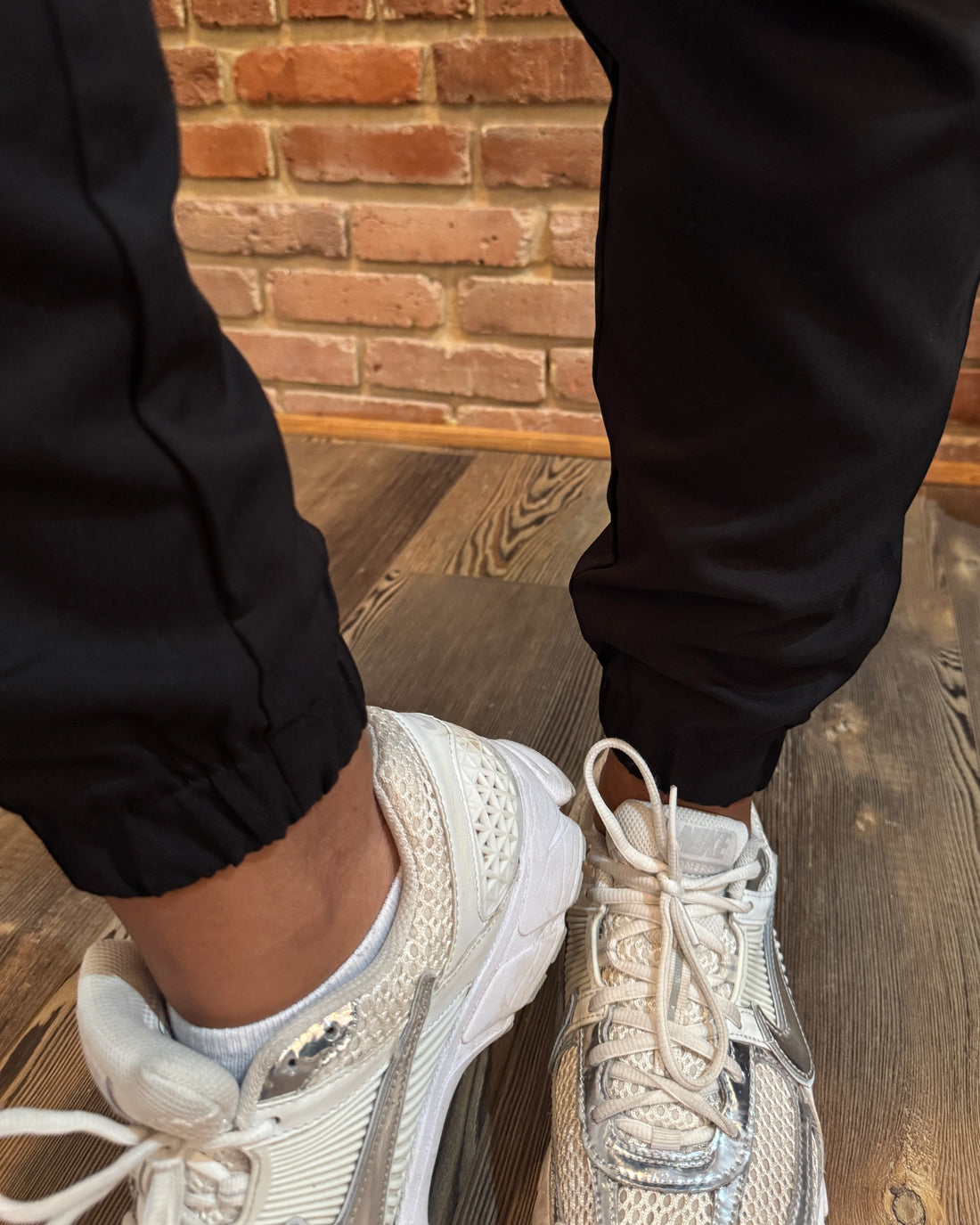 WOMEN: Scrub Jumpsuit (BLACK)