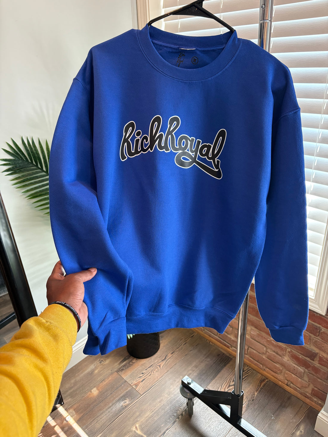 Groovy Crewneck (ROYAL/BLACK/WHITE)