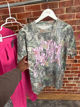 Warped Cursive Tee (BCA CAMO)